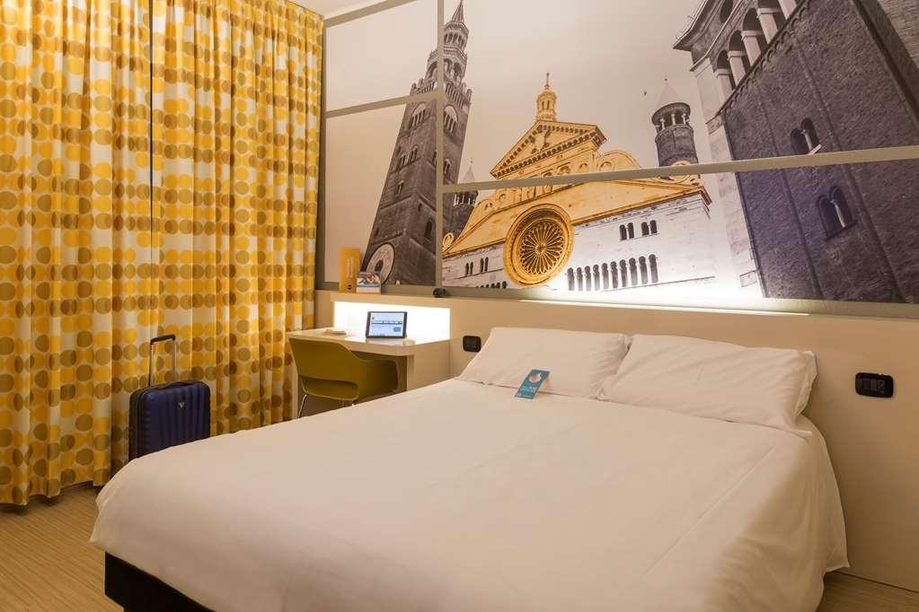 B&B Hotel Cremona Room photo